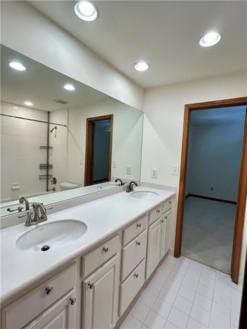115 Nesbit Ferry Place, Atlanta, GA 30350