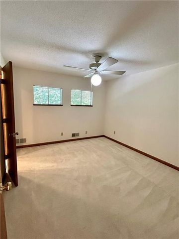 115 Nesbit Ferry Place, Atlanta, GA 30350