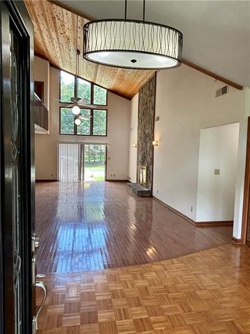 115 Nesbit Ferry Place, Atlanta, GA 30350