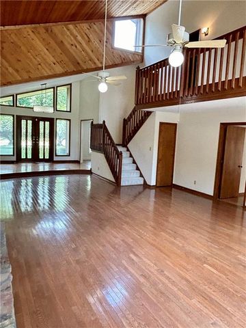 115 Nesbit Ferry Place, Atlanta, GA 30350