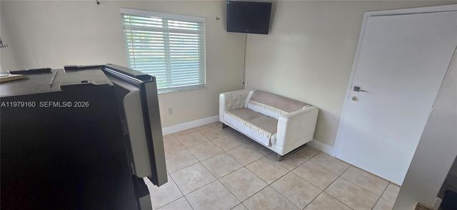 13902 SW 111th Pl B, Miami, FL 33176