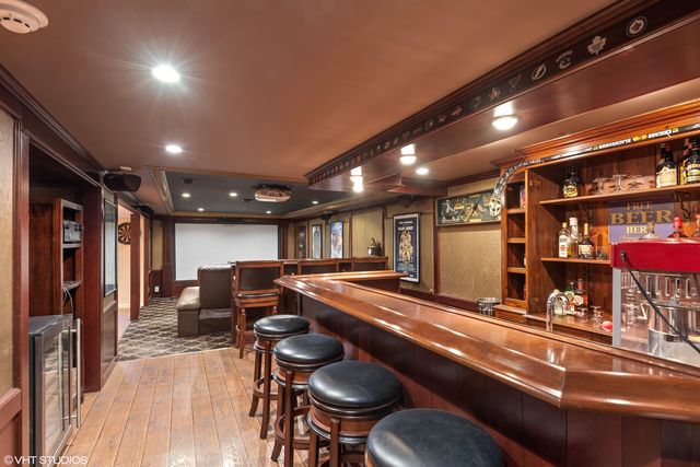 9435 Central Park Avenue, Evanston, IL 60203