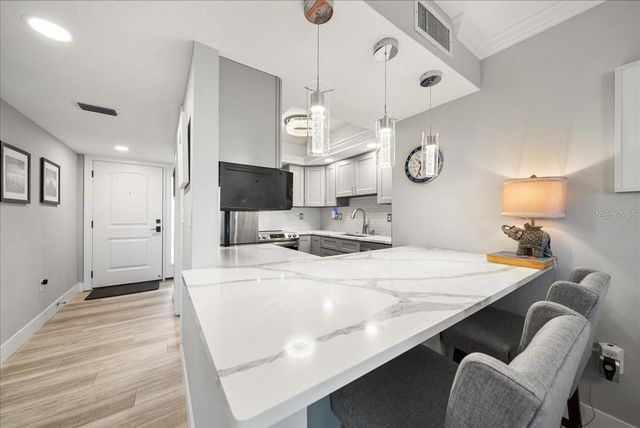 8750 MIDNIGHT PASS ROAD 501, Sarasota, FL 34242