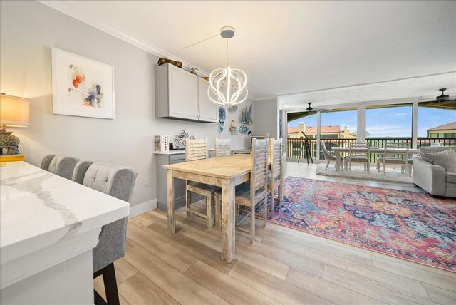 8750 MIDNIGHT PASS ROAD 501, Sarasota, FL 34242