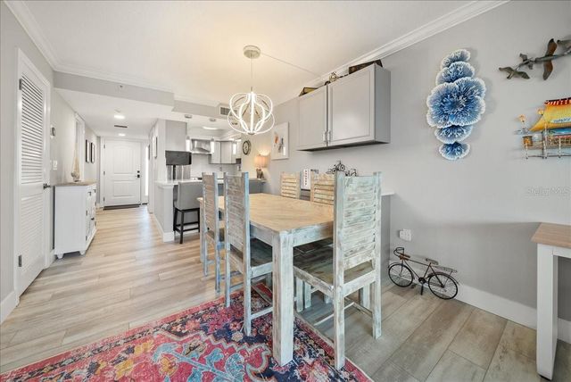 8750 MIDNIGHT PASS ROAD 501, Sarasota, FL 34242