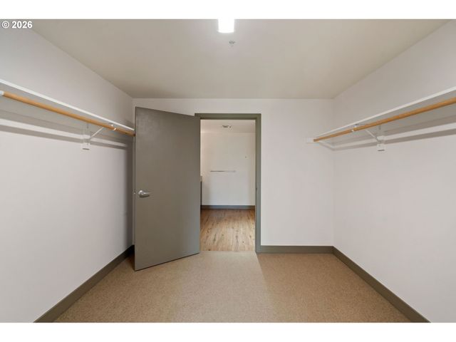 3970 N INTERSTATE Ave 403, Portland, OR 97227