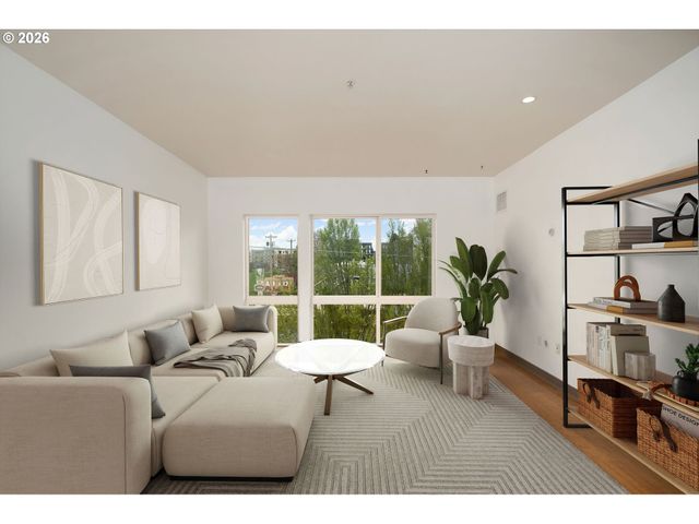 3970 N INTERSTATE Ave 403, Portland, OR 97227