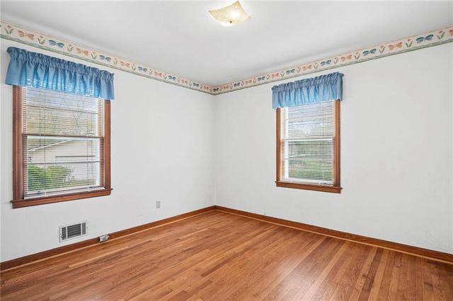 5760 Brenda Drive SW, Mableton, GA 30126