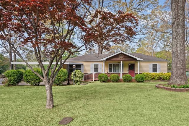 5760 Brenda Drive SW, Mableton, GA 30126