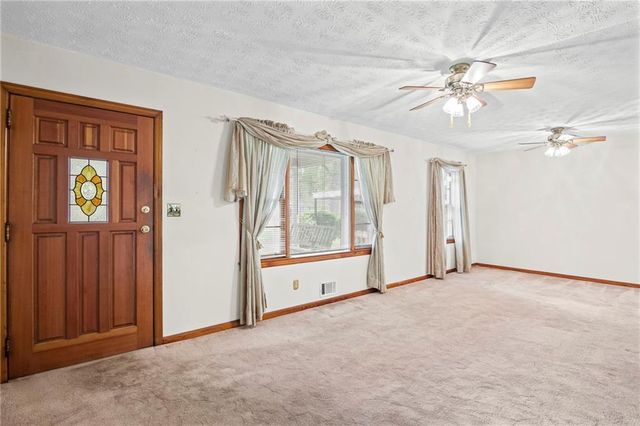 5760 Brenda Drive SW, Mableton, GA 30126