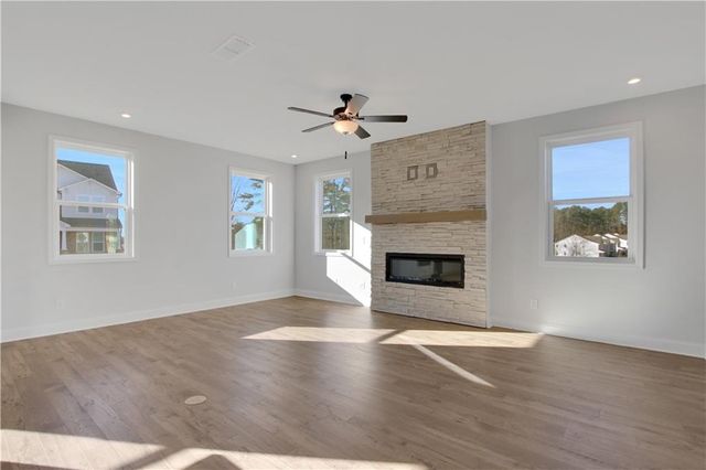 742 Crossroad Court, Powder Springs, GA 30127