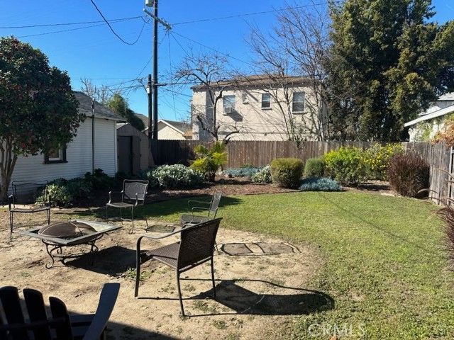 4041 Denker, Los Angeles, CA 90062