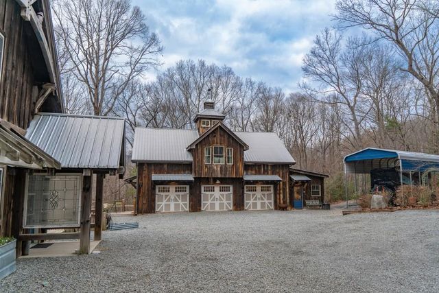 561 Cartecay Trace, Ellijay, GA 30536