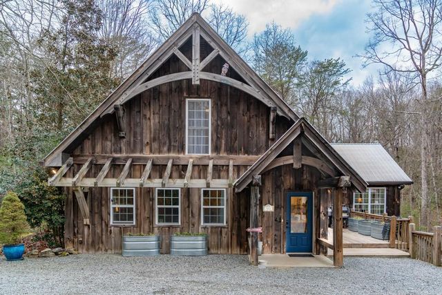 561 Cartecay Trace, Ellijay, GA 30536