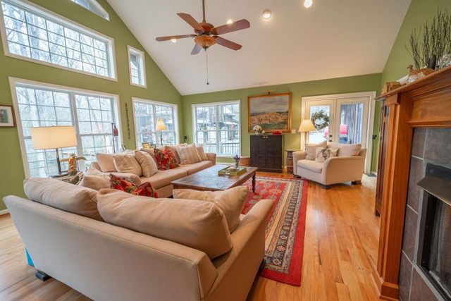 561 Cartecay Trace, Ellijay, GA 30536