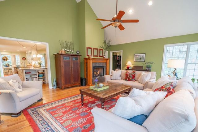 561 Cartecay Trace, Ellijay, GA 30536