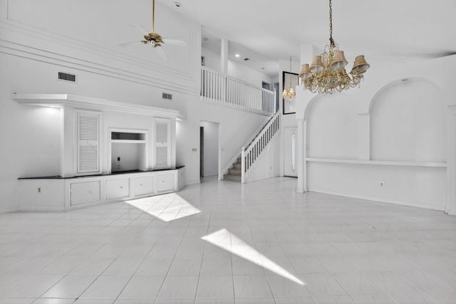 8706 Kimble Way, Boca Raton, FL 33433