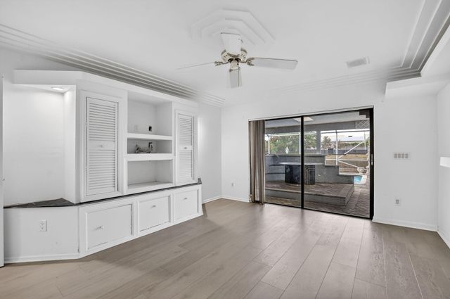 8706 Kimble Way, Boca Raton, FL 33433