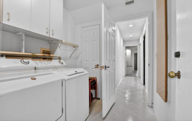 8706 Kimble Way, Boca Raton, FL 33433