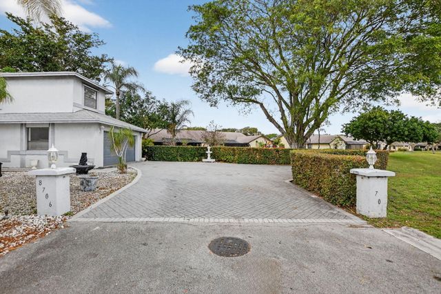 8706 Kimble Way, Boca Raton, FL 33433