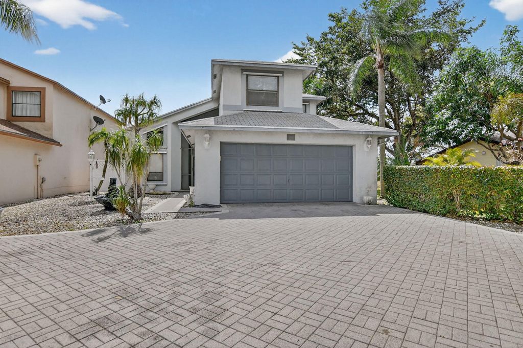 8706 Kimble Way, Boca Raton, FL 33433