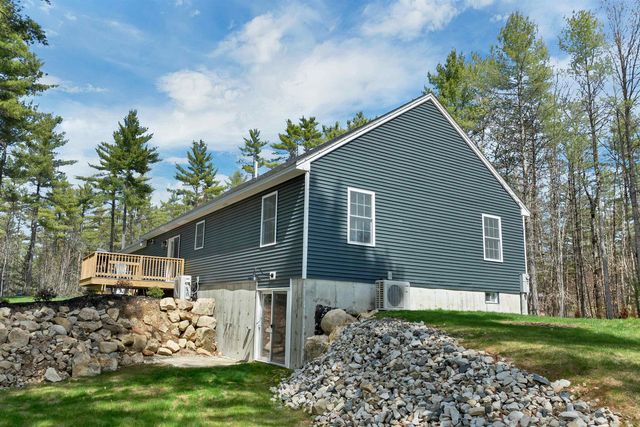54 Granite Road, Effingham, NH 03882