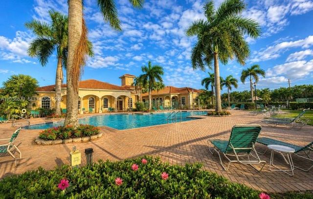 6613 Old Farm Trail, Boynton Beach, FL 33437