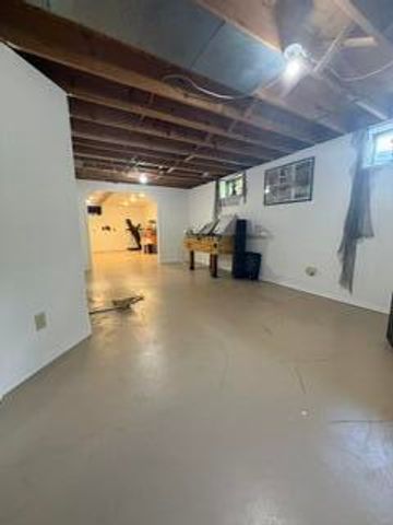 2309 Four Seasons Pkwy, Crown Point, IN 46307