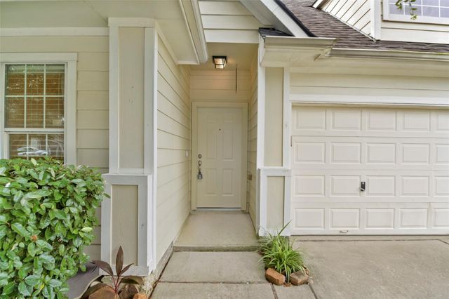 12806 Pecan Shores Drive, Houston, TX 77044