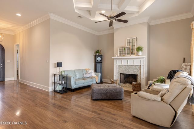 300 Sleepy Brook Road, Lafayette, LA 70508