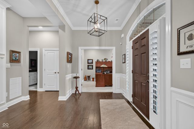2114 Renegade Court, Carmel, IN 46032