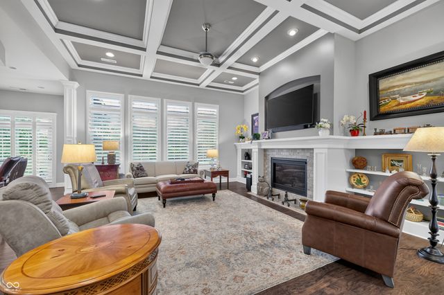 2114 Renegade Court, Carmel, IN 46032