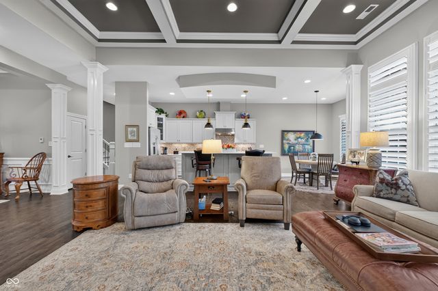 2114 Renegade Court, Carmel, IN 46032
