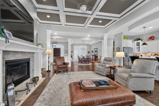 2114 Renegade Court, Carmel, IN 46032