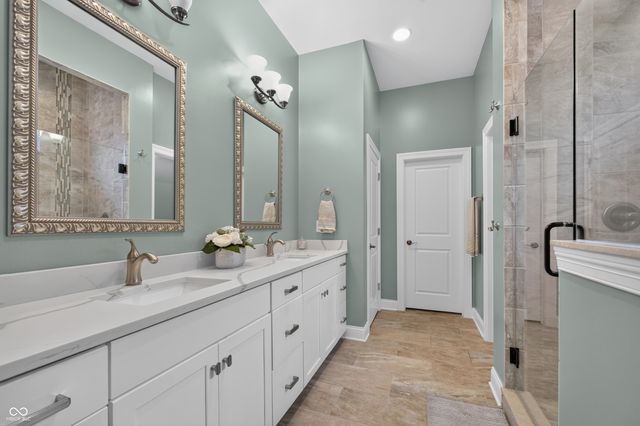 2114 Renegade Court, Carmel, IN 46032