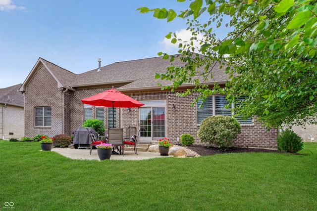 2114 Renegade Court, Carmel, IN 46032
