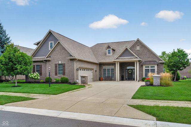 2114 Renegade Court, Carmel, IN 46032
