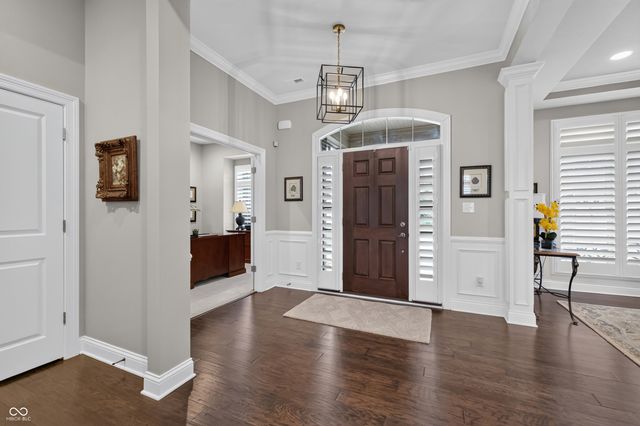 2114 Renegade Court, Carmel, IN 46032