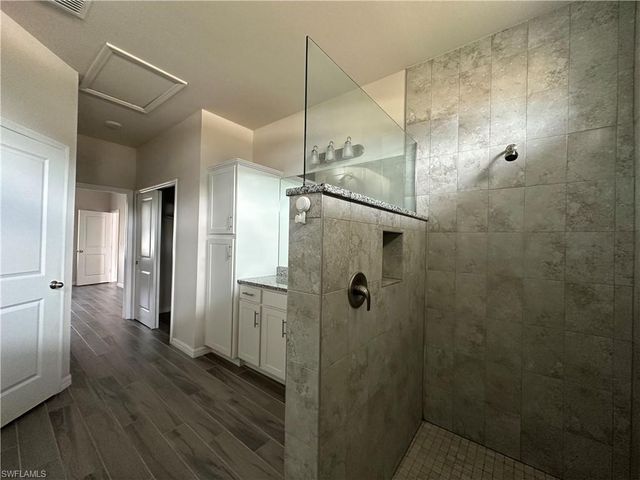 1717 NW 6th AVE, Cape Coral, FL 33993