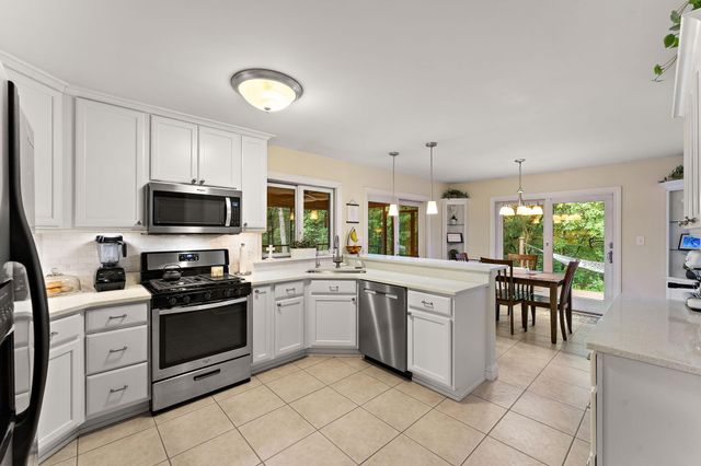 14745 Clark Street, Crown Point, IN 46307