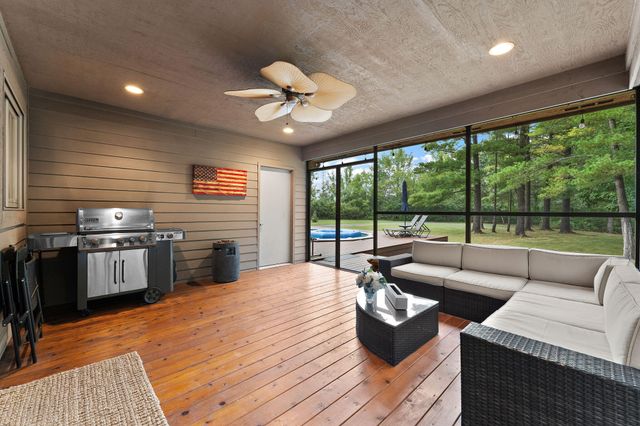 14745 Clark Street, Crown Point, IN 46307