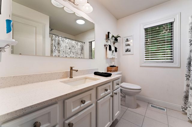 14745 Clark Street, Crown Point, IN 46307