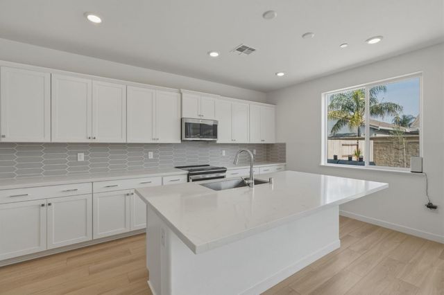 8513 Brushwood Way, Elk Grove, CA 95624