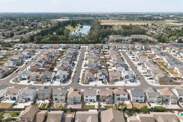 8513 Brushwood Way, Elk Grove, CA 95624