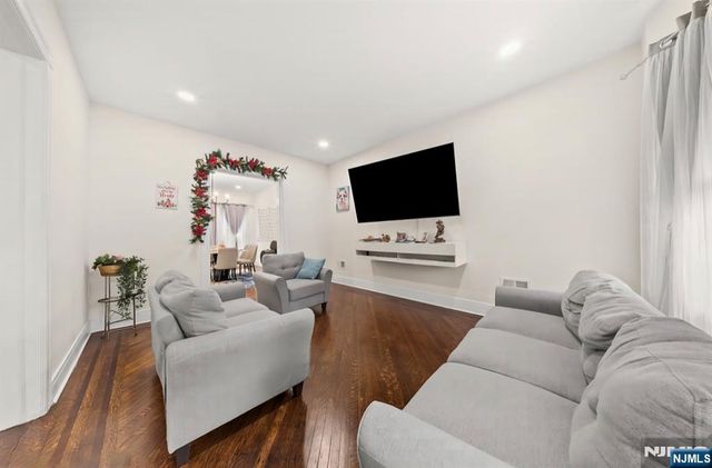 216 Maple Avenue, East Orange, NJ 07017