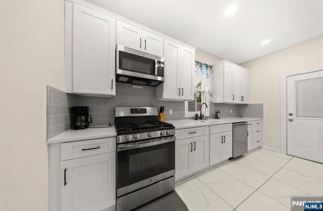 216 Maple Avenue, East Orange, NJ 07017