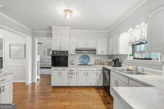 176 Sinclair Marina Road NE, Milledgeville, GA 31061