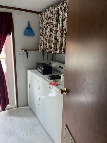 381 Wilson Rd, South Bend Twp, PA 15618