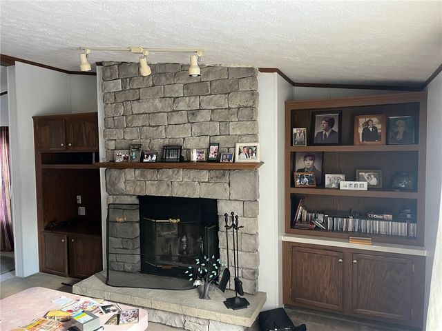 381 Wilson Rd, South Bend Twp, PA 15618