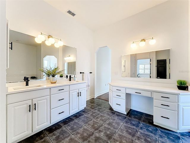 8490 NW 118TH TERRACE, Ocala, FL 34482